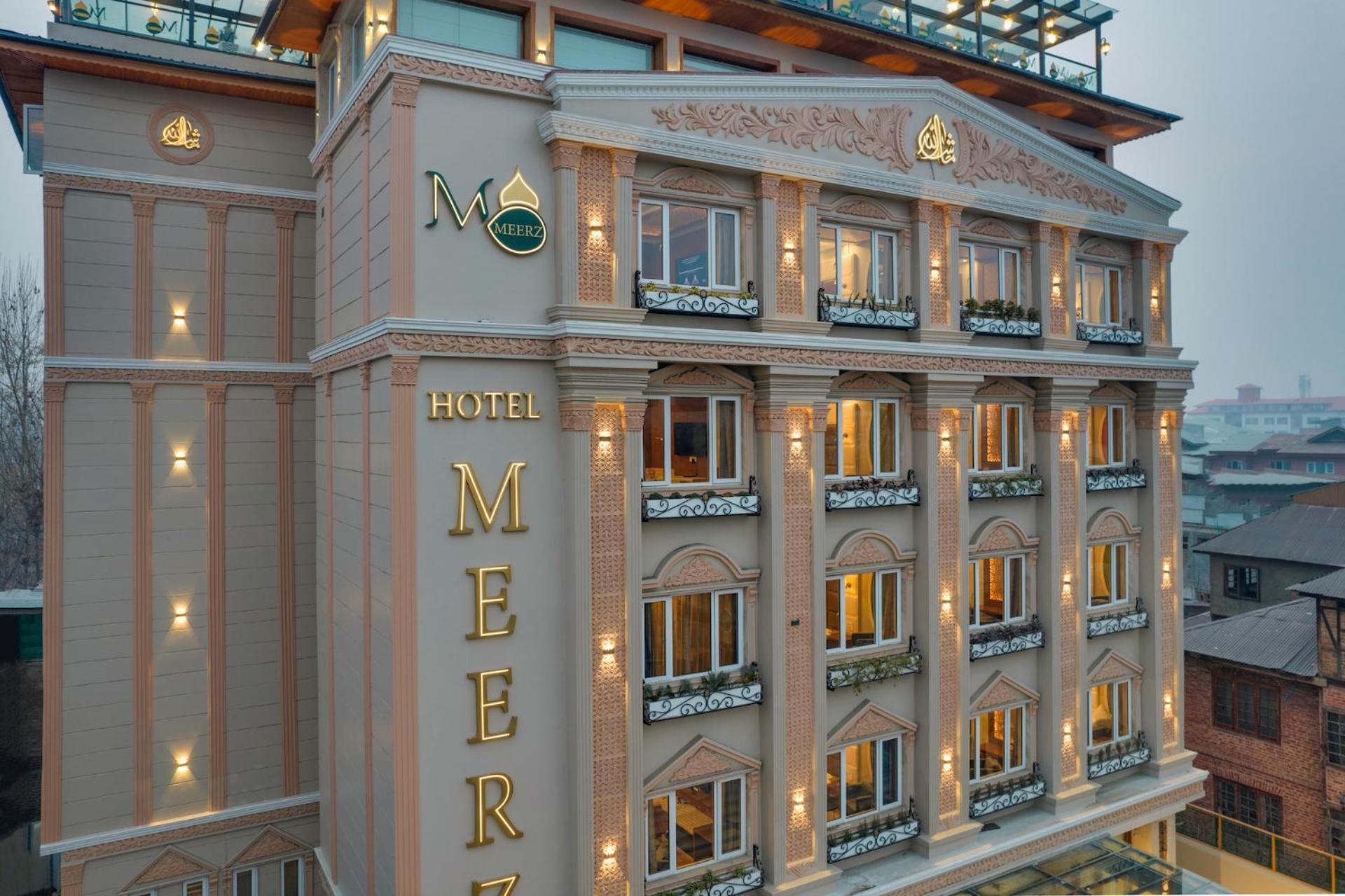 Hotel Meerz Srinagar  Exterior photo